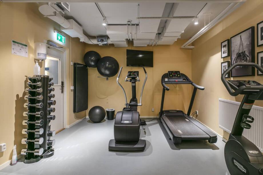 Avanti Apartment Hotel สต็อกโฮล์ม ภายนอก รูปภาพ